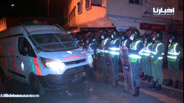 عاجل..اعتقال عشرات المراهقين في إنزكان بعد خرق حظر التنقل ورشق السلطات الأمنية بالحجارة